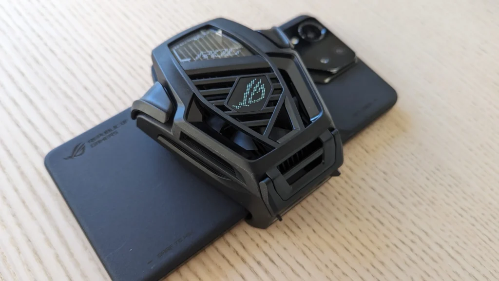 How mobile cooling fan works